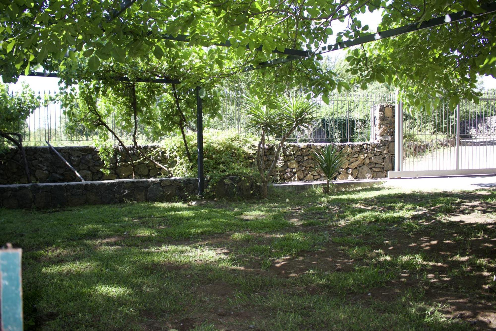 Villa Domus Vini San Giovanni La Punta Exterior foto